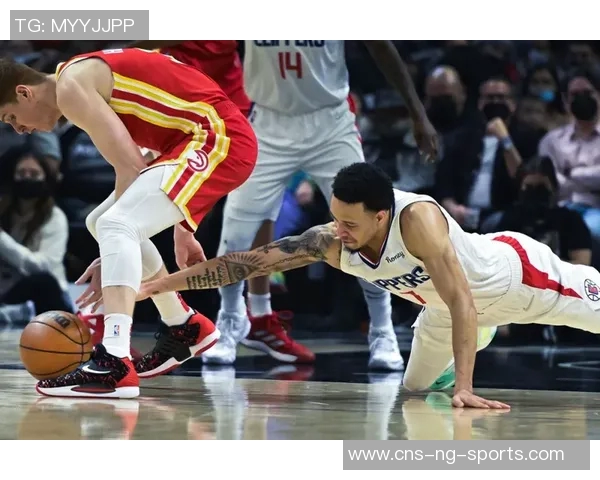 雄鹿队最终确定名单科菲与小杰克逊凭态度赢得机会